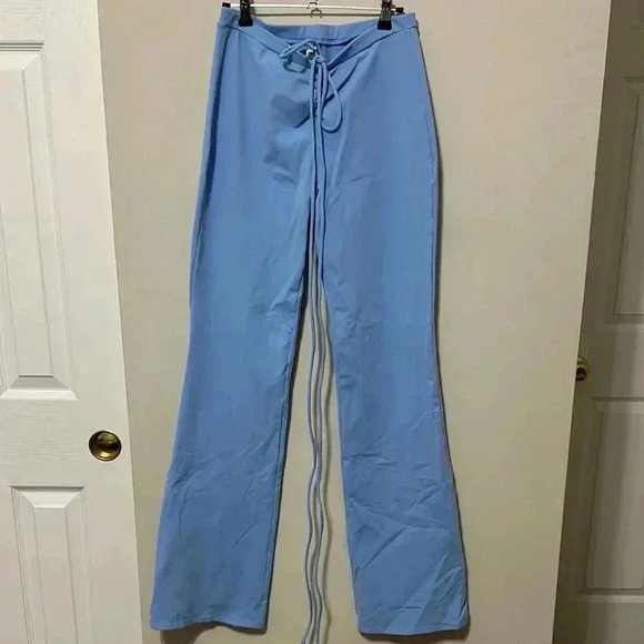 ALO Yoga Pants - Alo Yoga